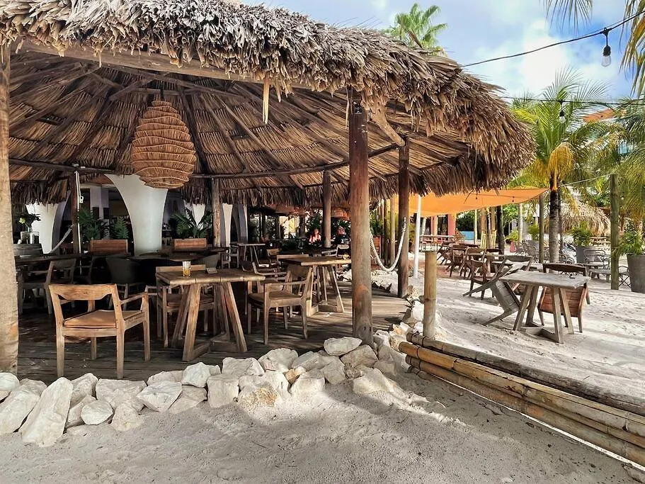 Tip! Blue Bay Beachvilla 12 - Blue Bay Resort Sint Michiel Curacao